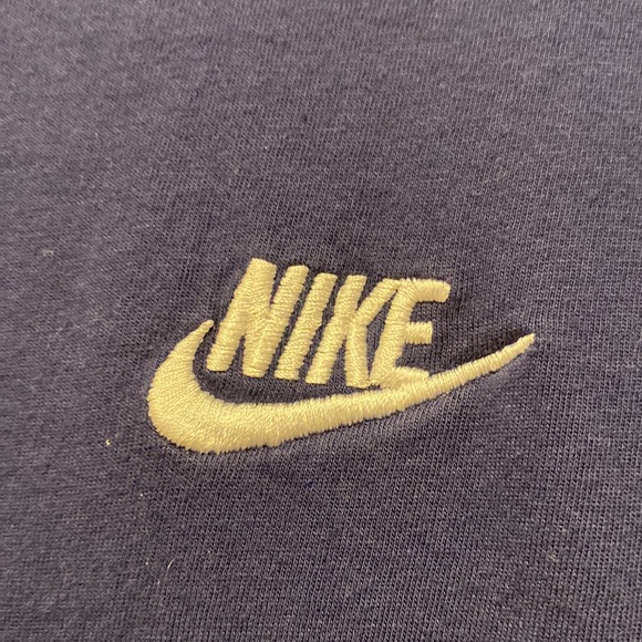 Dark blue Nike tee size L - Picture 2 of 3